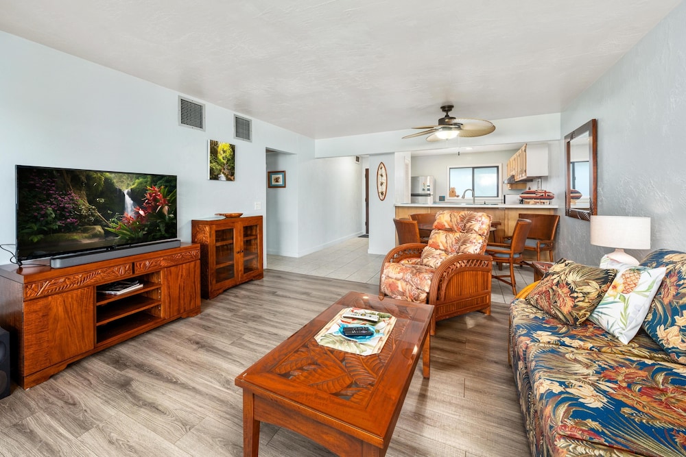 Big Island Royal Kahili A404 2 Bedroom Condo