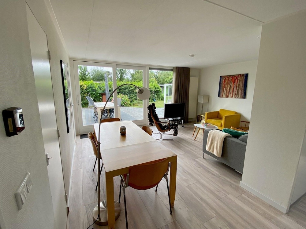 Lovely Bungalow With Huge Garden