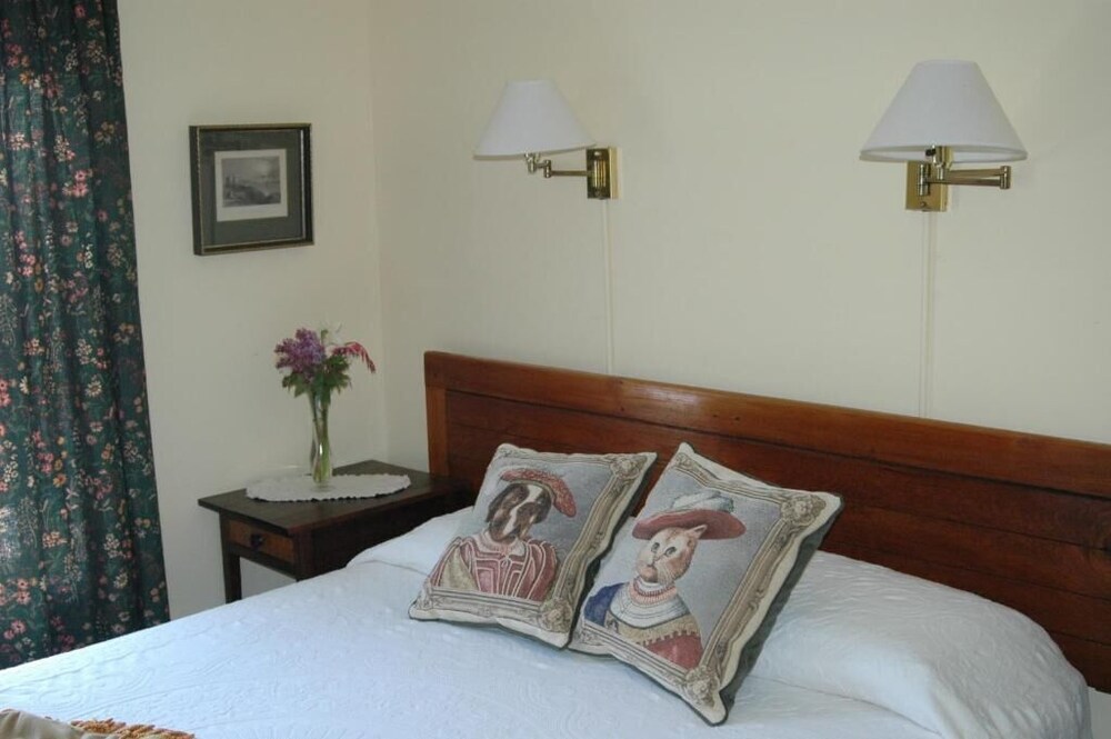 The Garrison House Inn view 3