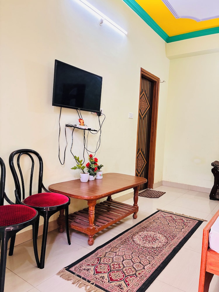 Shivanya guest house