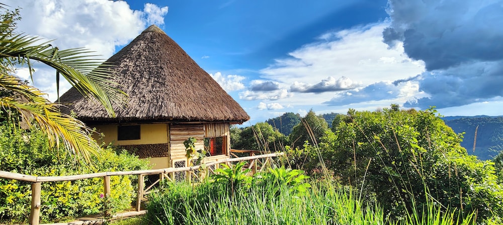 Agandi Uganda Eco-lodge