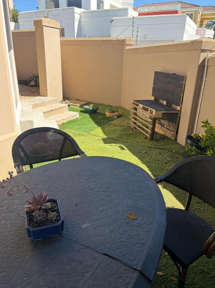 Aderem blus rooms