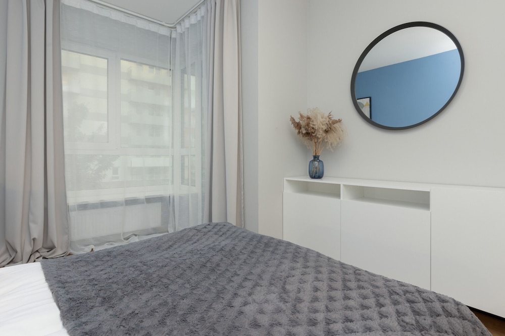 Apartment Warsaw Mokotów by Renters view 5