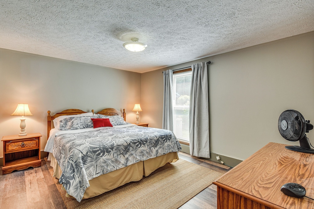 Tee Off in the Mtns: Sky Valley Condo w/ View!