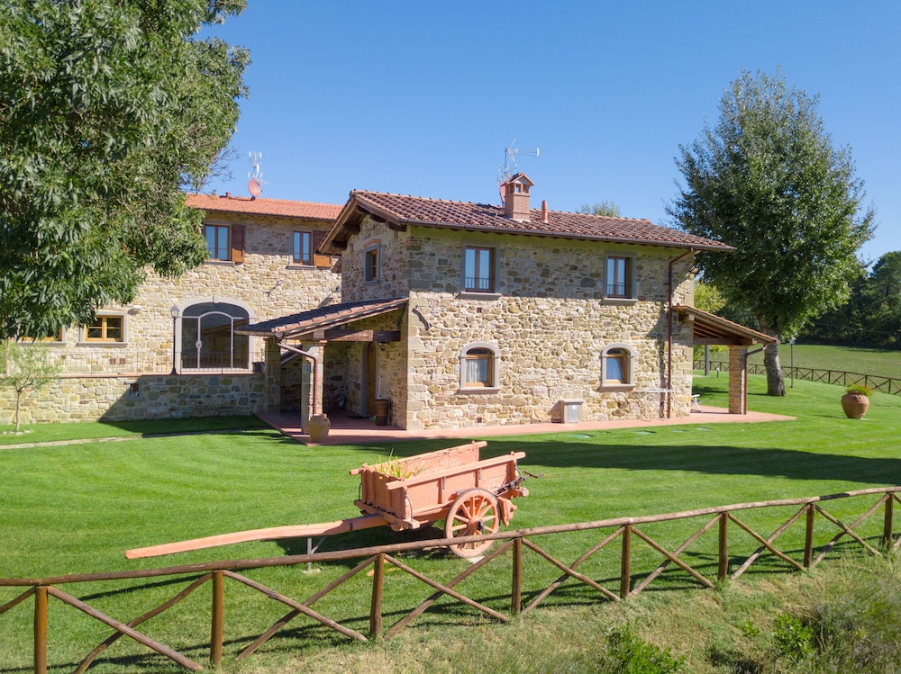 Agriturismo Quata Tuscany Country House view 4