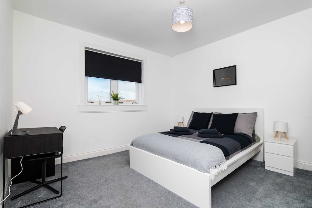 Spacious 3 BED House With Parking, photo 18