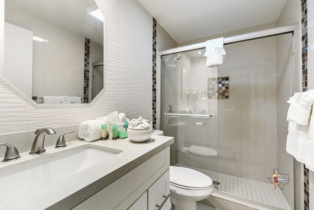 Bahia Mar Solare Resort Condos