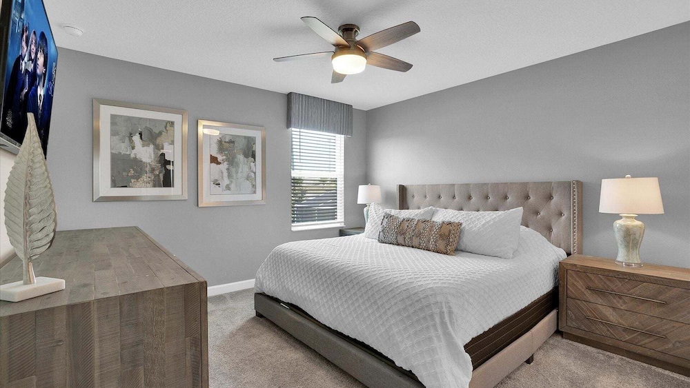 Championsgate 8 bedroom, Game room, Pool, Theater 8 Home