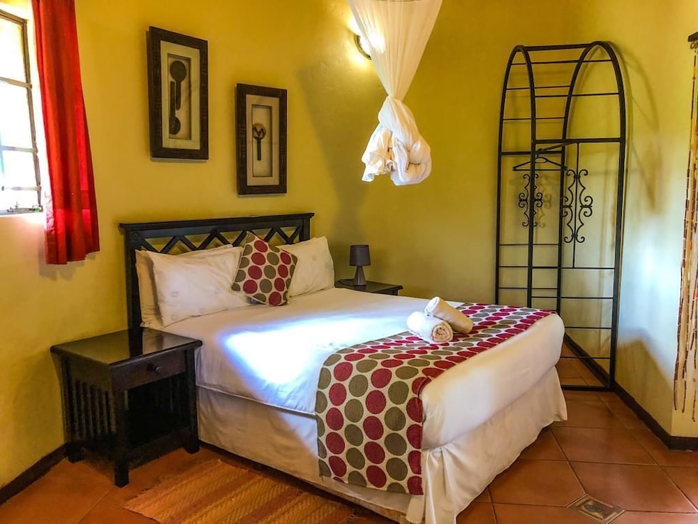 Lesoma Valley Lodge