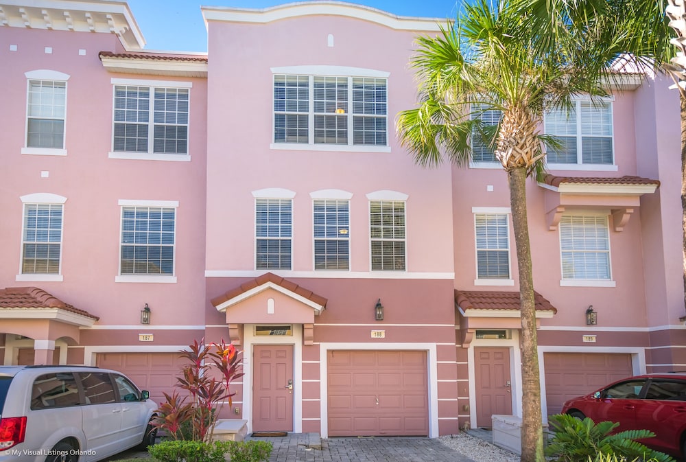Vista Cay Luxe