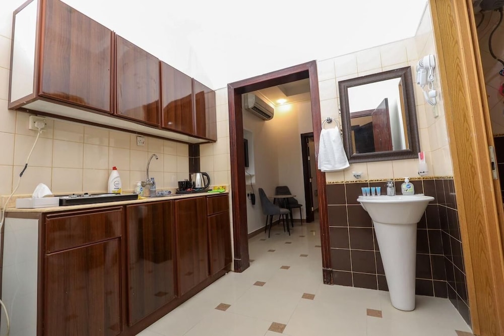 Mayun Serviced Apartments Al Shuhada