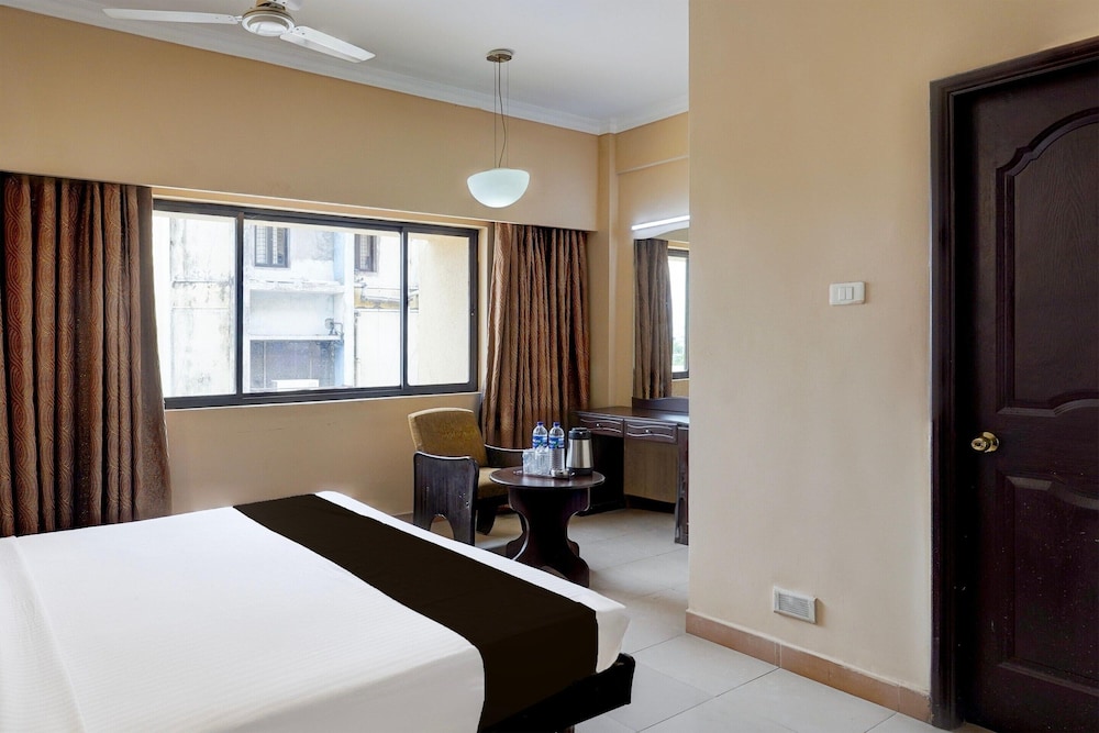 Super Townhouse Koyambedu Royal Plaza