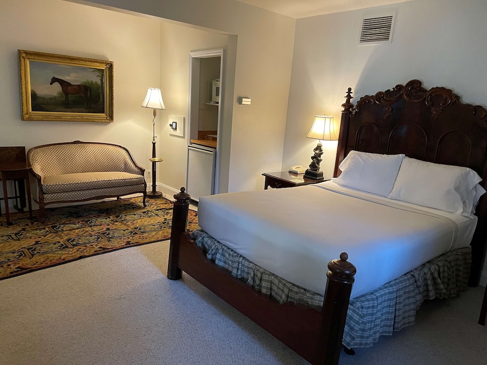 Wilmington Vacations - The Inn at Montchanin Village, a Historic Hotel of America - Property Image 39