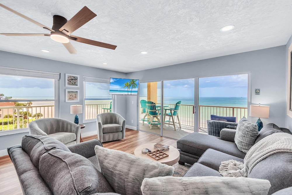 The Pointe #401
