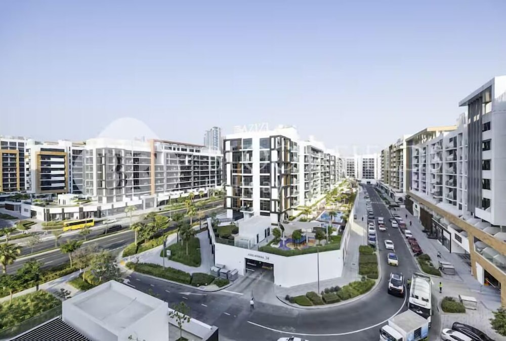 520 Bloomfields 1BR Azizi Riviera