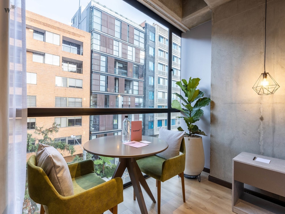 w Cozy 2BR in Parque Virrey