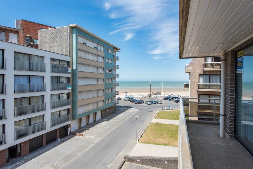 Ter Panne 303 view 2