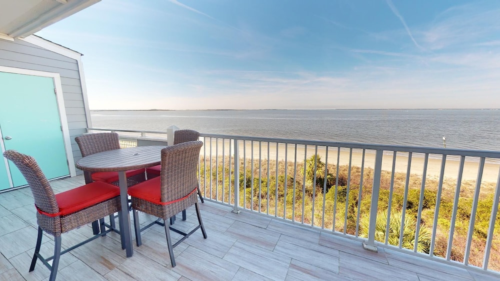 Bay View Villas 3 by Tybee Vacation Rentals