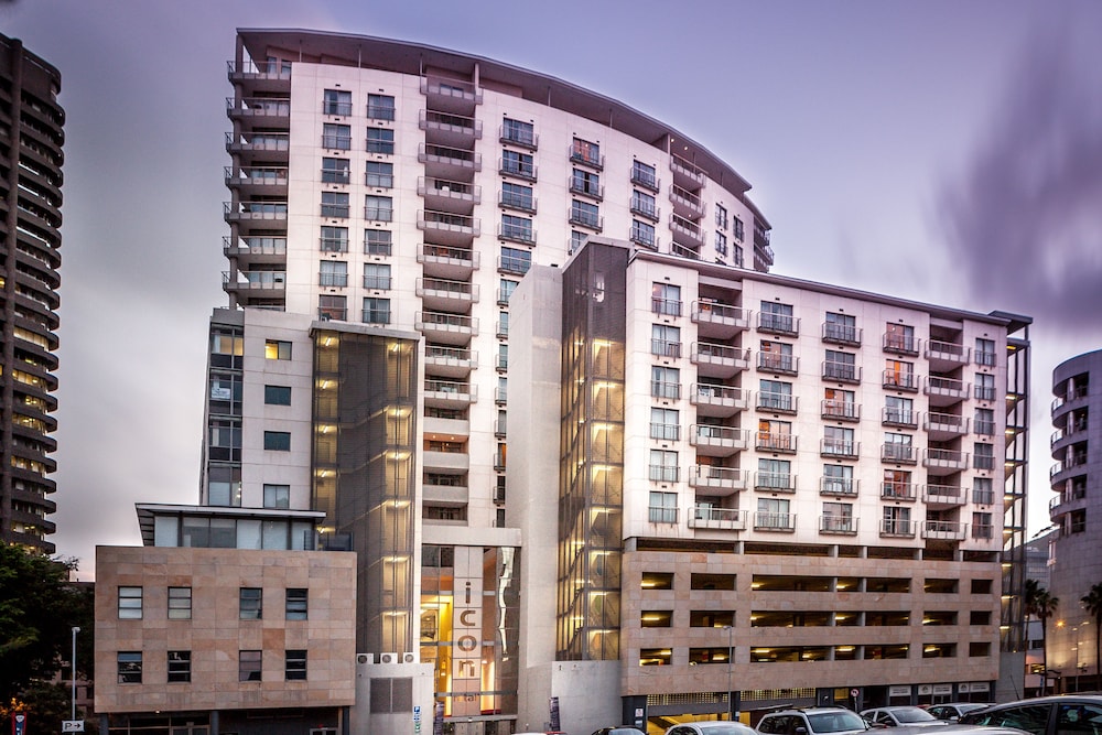 Hotel Icon Luxury Apartments - Image 1