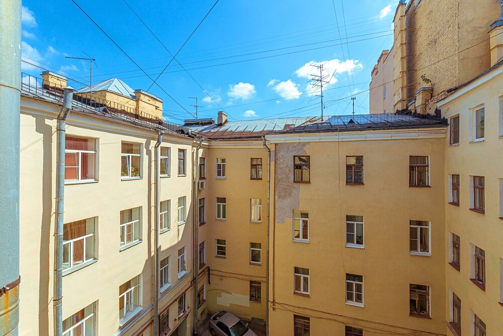 Apartments on Kuznechnyy 19