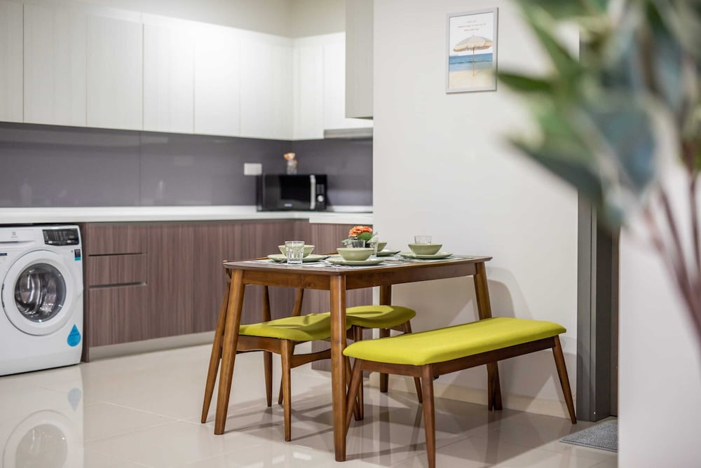 A Lovely & Comfy Suite at Suasana Suites JB 11