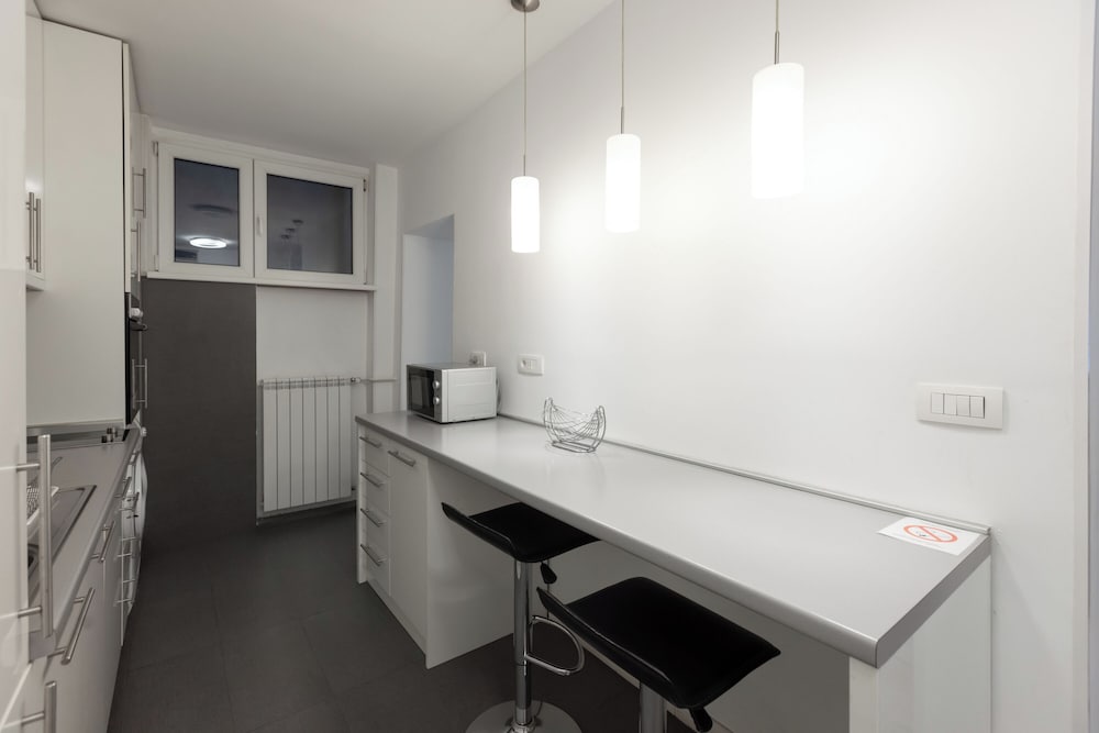 Central Studio Apartments