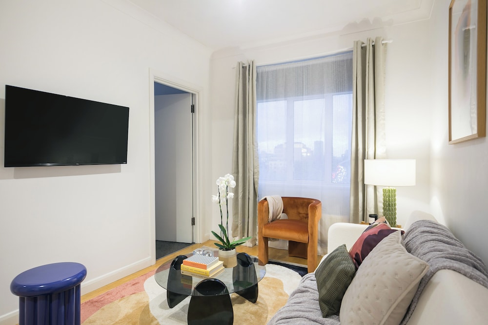 Perfectly Located Apartment Above Tube Station