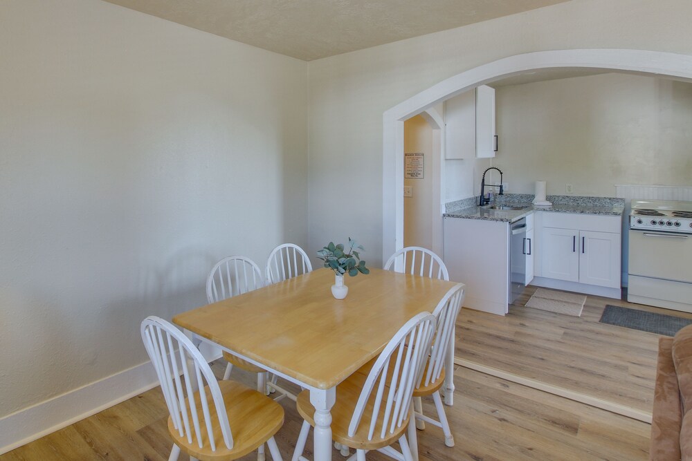 Idaho Vacation Rental Retreat: Near Bear Lake view 4