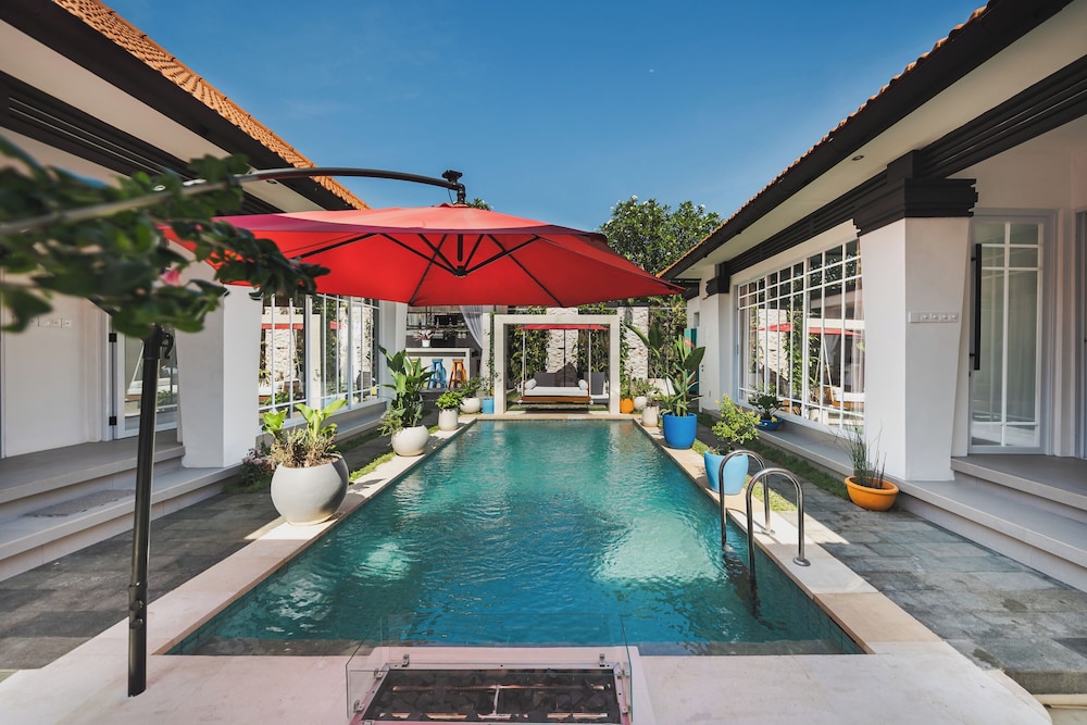 Xxtra Villa Seminyak