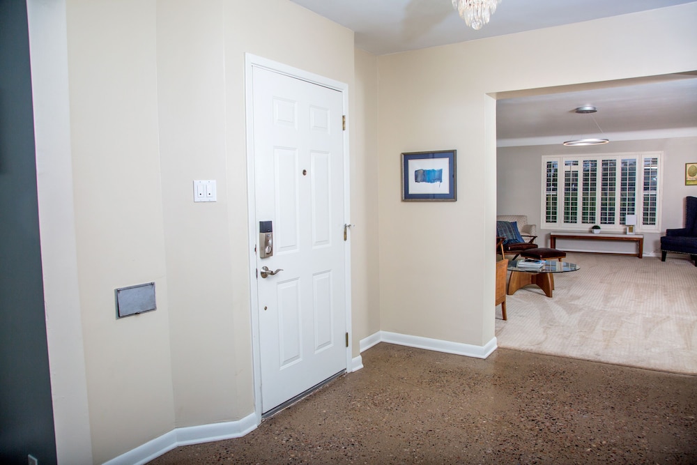 Encanto Vistas, A Golf Property in Central Phoenix