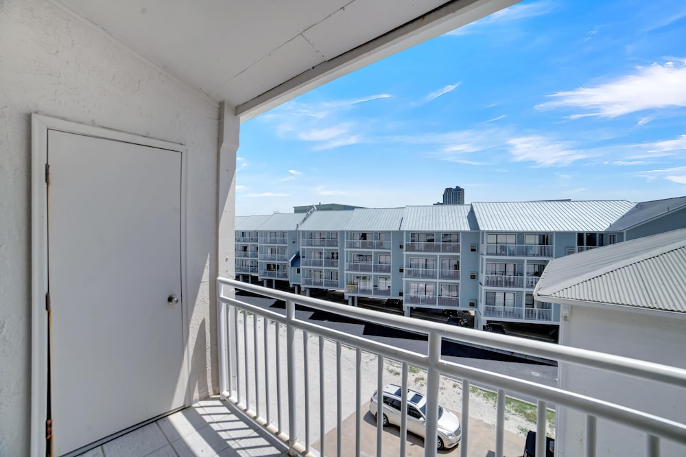 Sugar Beach 335