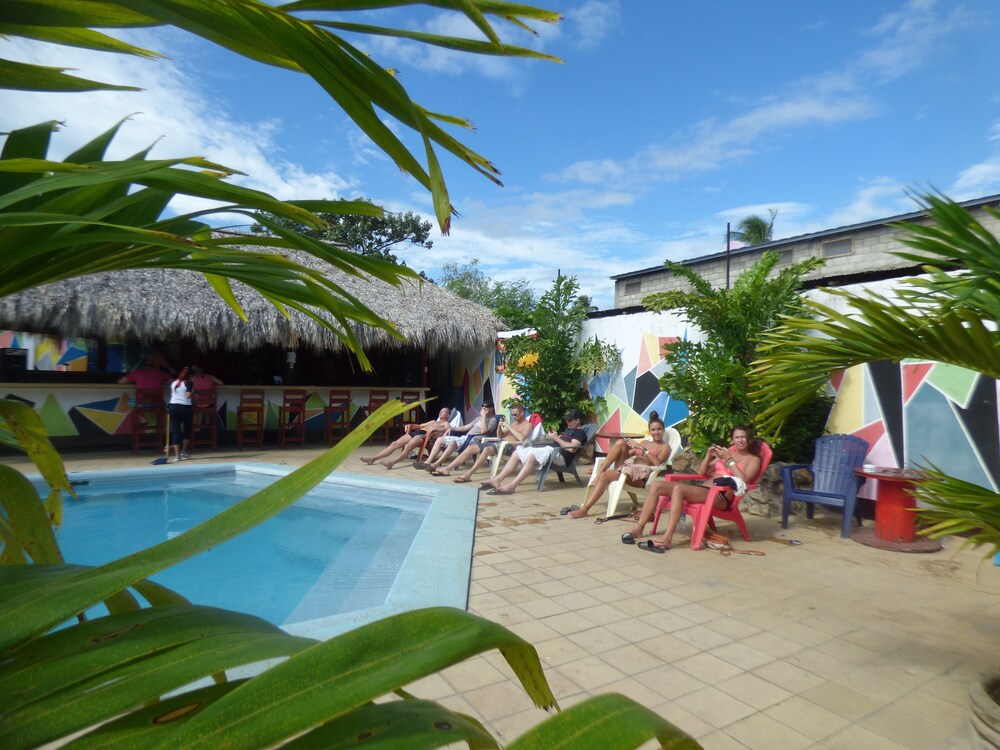 Granada Vacations - Hostal Surfing Donkey At The Lake - Hostel - Property Image 13