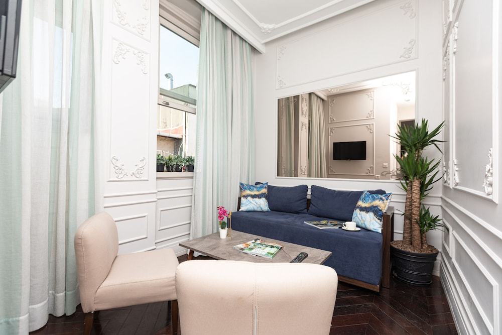 Fuga Design Apartments