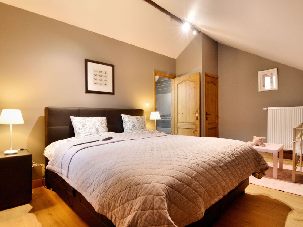 Walk Luxury Stay With Pool view 4
