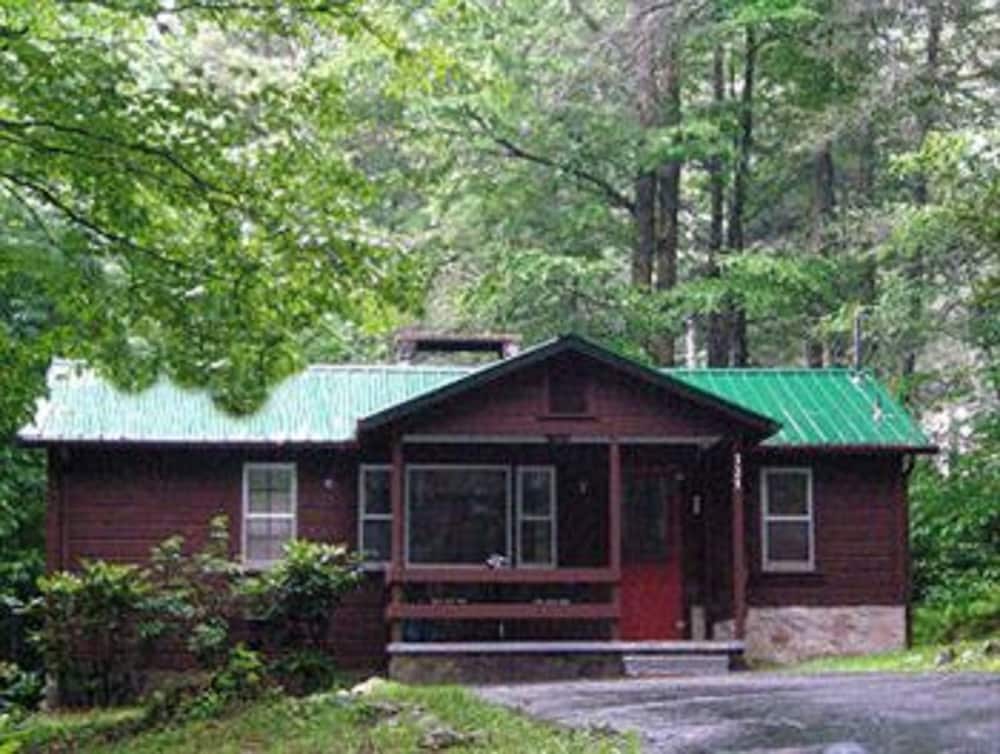 Cabins at Twinbrook Resort