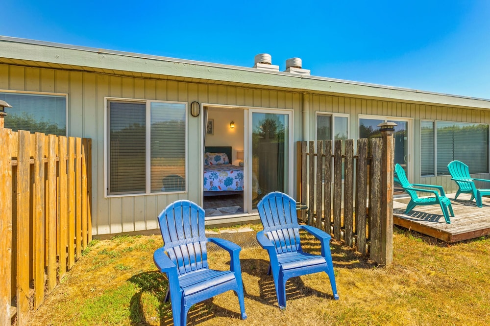 Shine On Condo in Ocean Shores