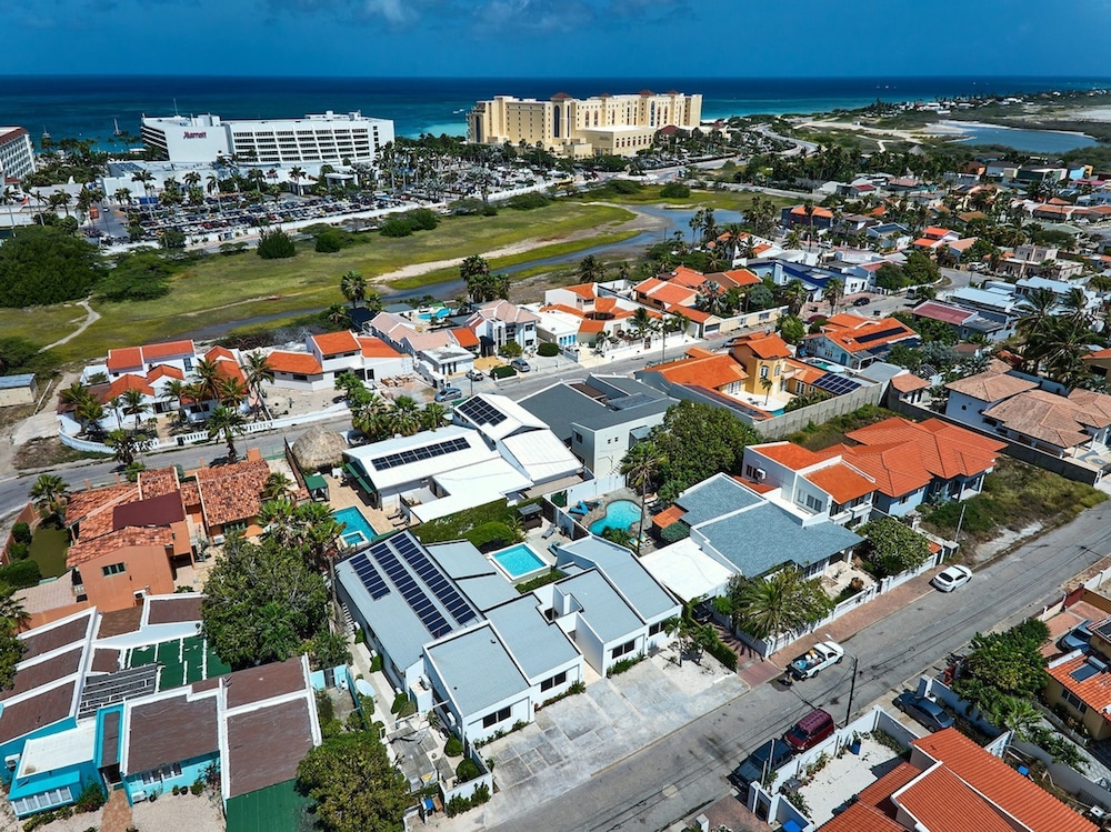 Coralina Villa 7 bed 6 Bath Pool By Marriott-ritz