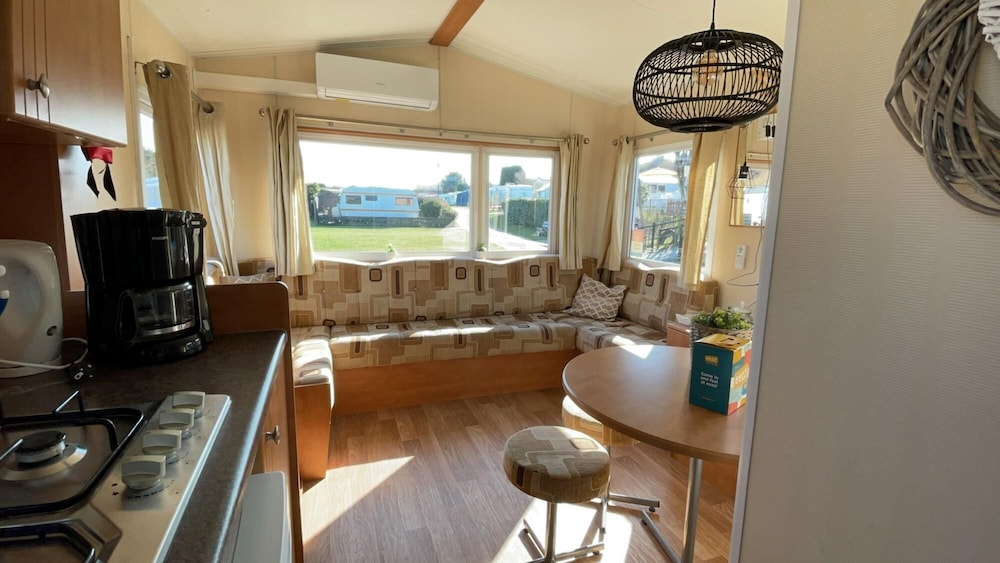 DD 45 - Camping de Duindoorn - Airco view 2