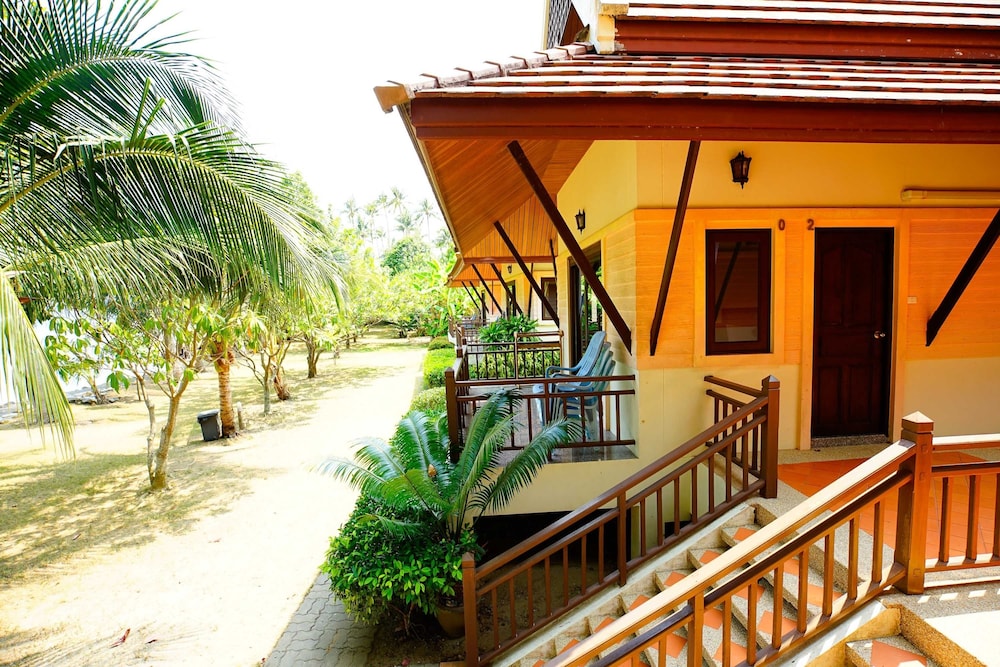 Coral Resort