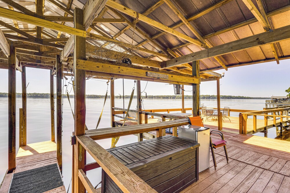 Lake Talquin Cabin: Close to FSU & Quincy!