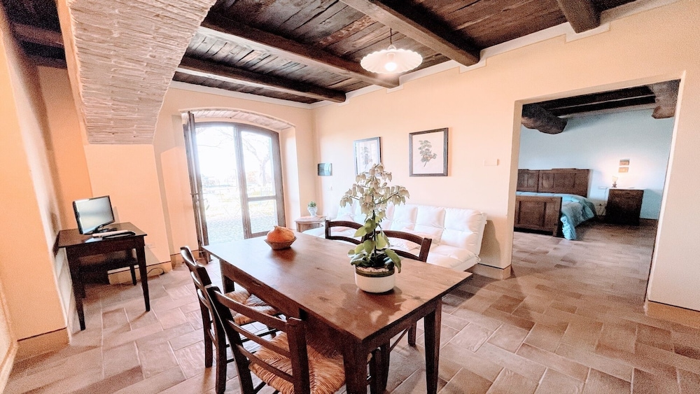 Beautiful Exclusive Pool Villa - Close to Spoleto bar Shops, Restaurants - Property Image 7