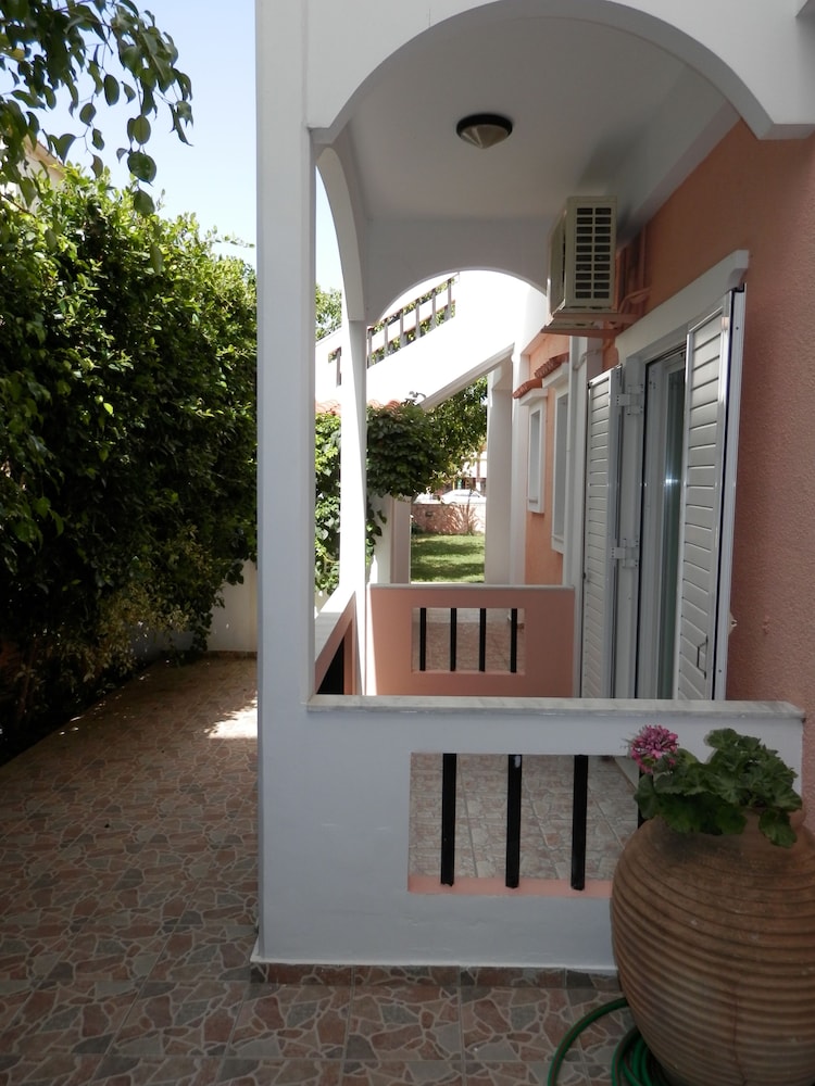 Elena Apartments