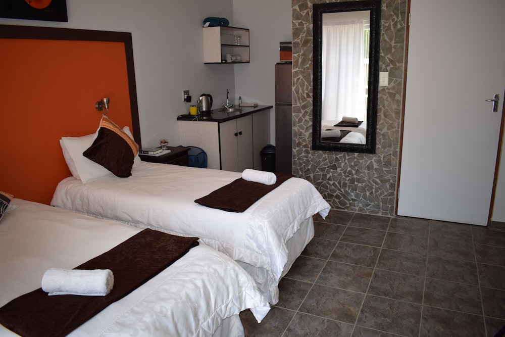 Oppi Hoek Guesthouse