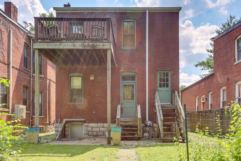 Cozy Louisville Vacation Rental 2 Mi to Downtown!