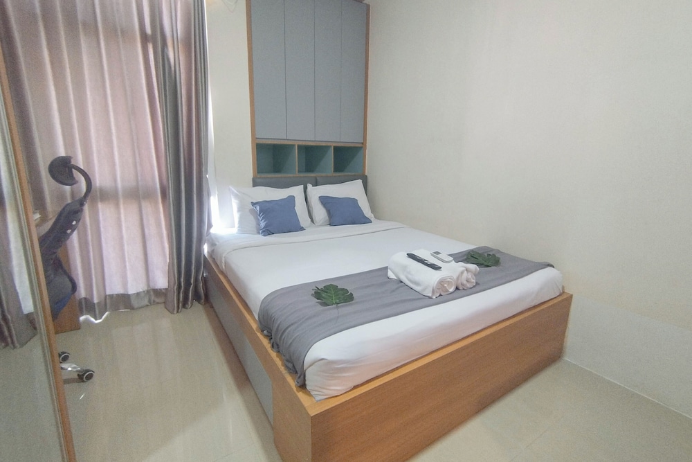 Modern Look Studio Near Iph School At Bale Hinggil Apartment