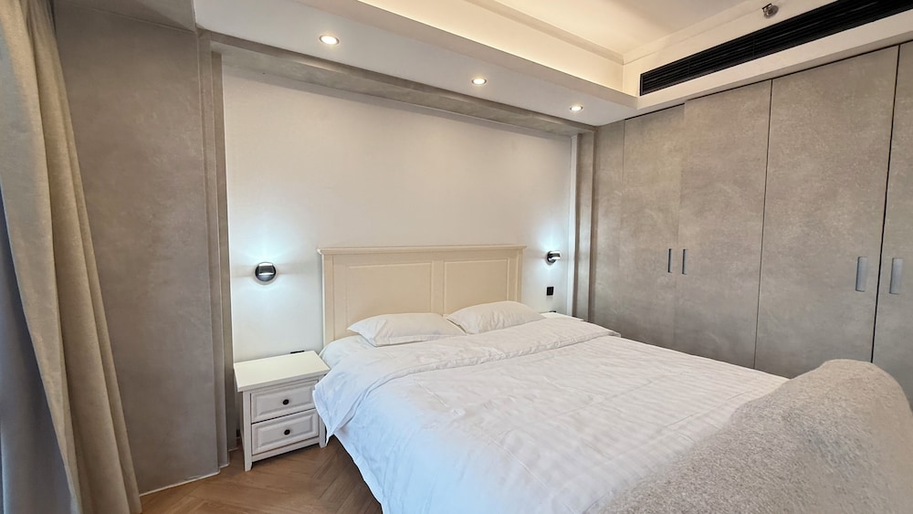 BeijingSanlitunShimao Int'l Serviced Apt