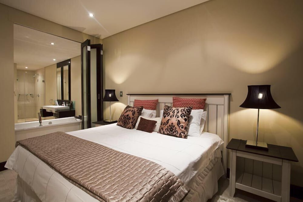 The Pearls of Umhlanga