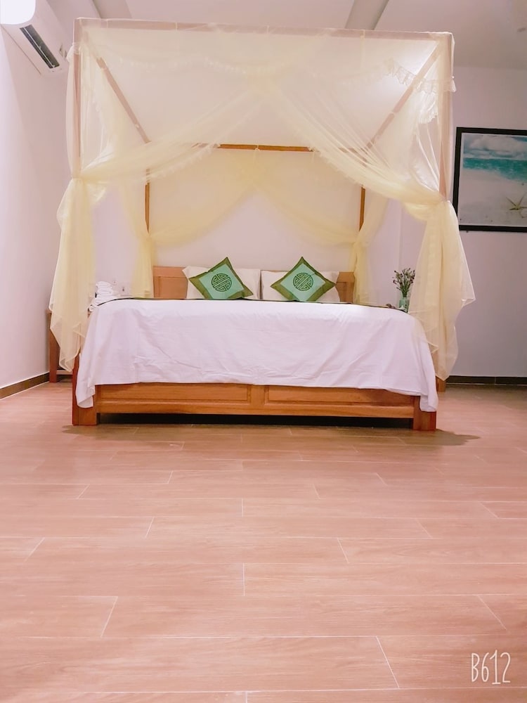 Sea Village Homestay