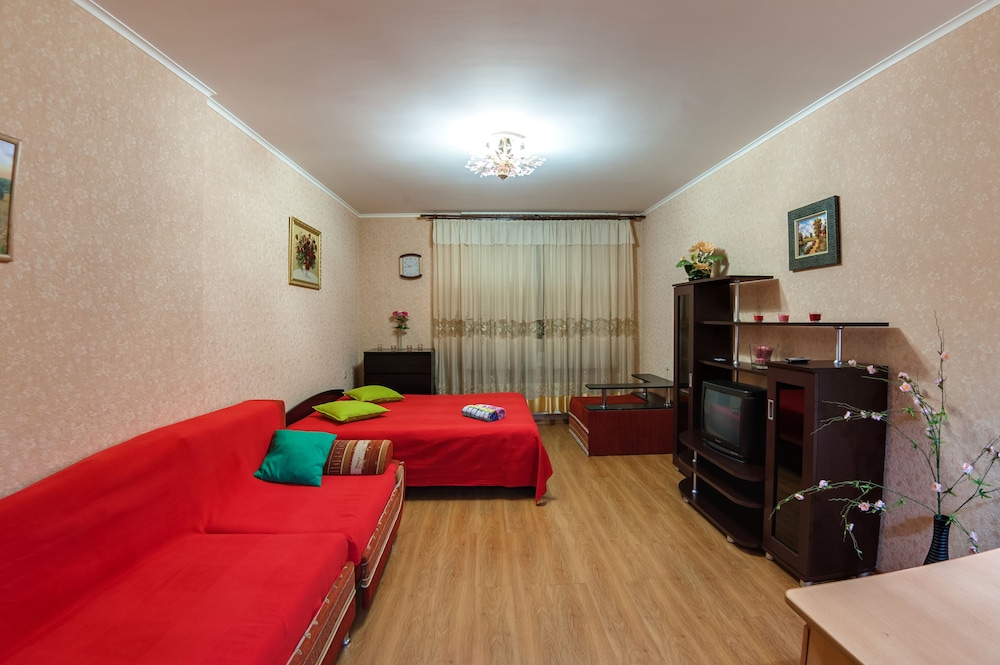 Aura Apartments