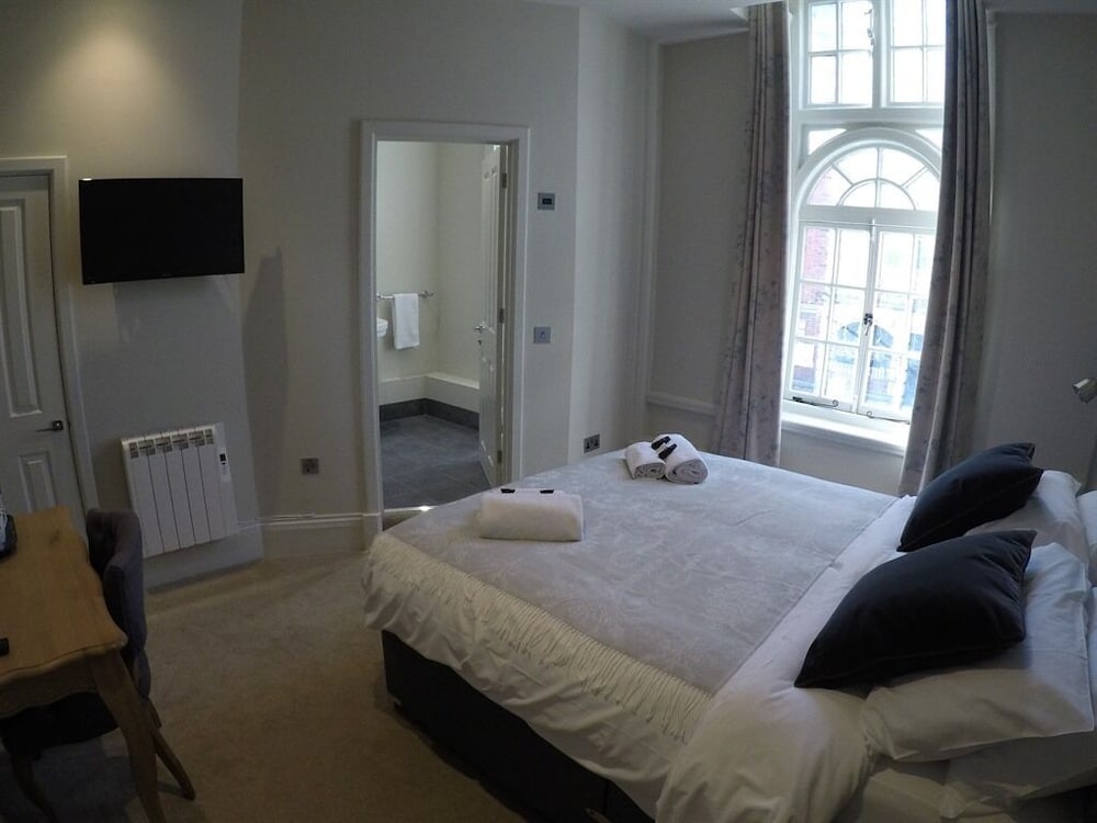 Marlborough Vacations - The Bear Marlborough - Property Image 40